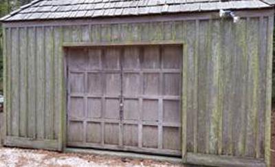 Another Old Garage Brought Back to Life